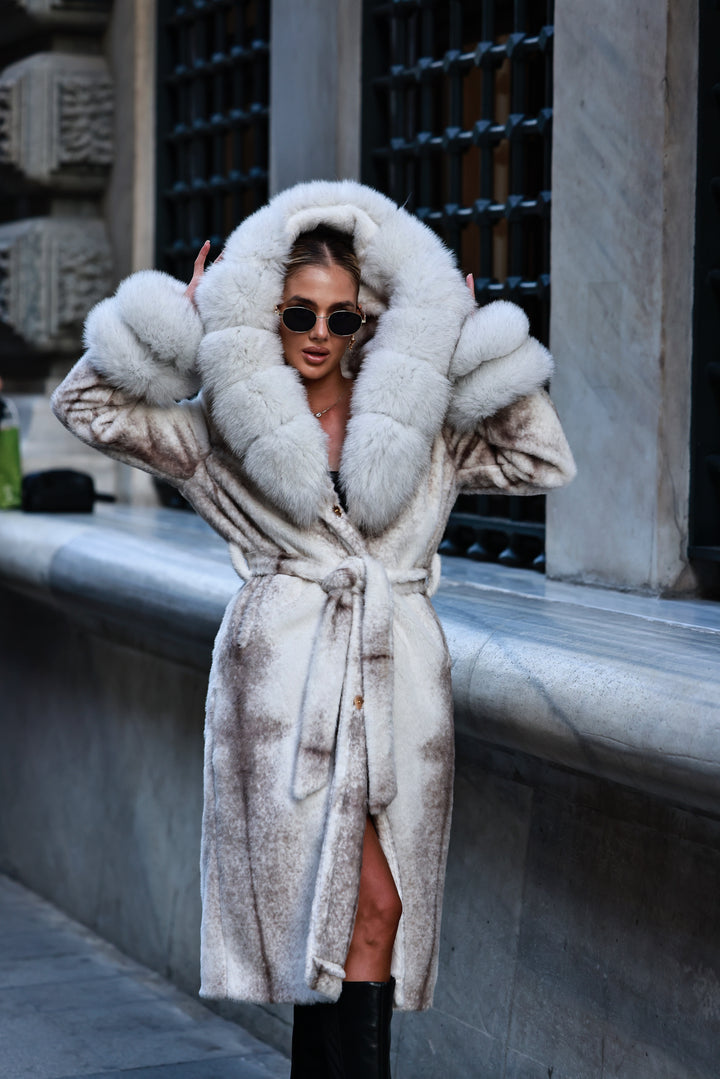 Algora coat white