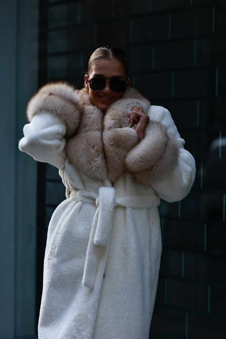 COAT LUCIS MILKY
