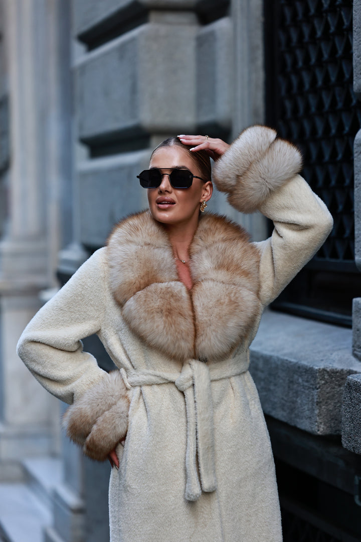 COAT LUCIS COFFEE
