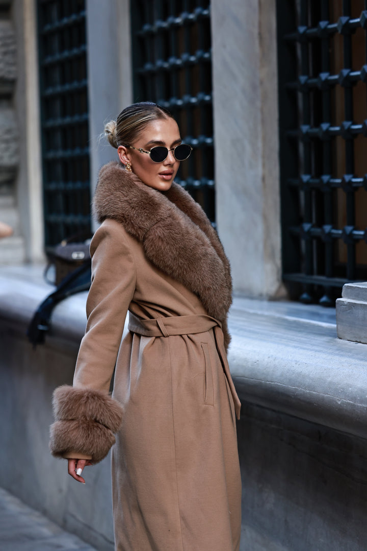 DORIS BROWN COAT