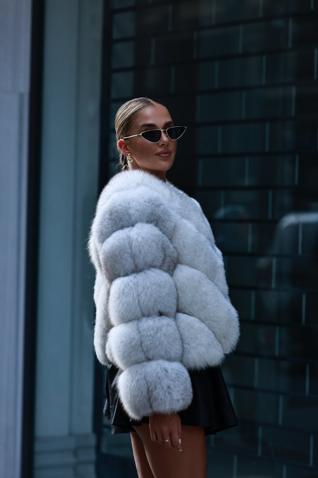 FUR GLORIS WHITE