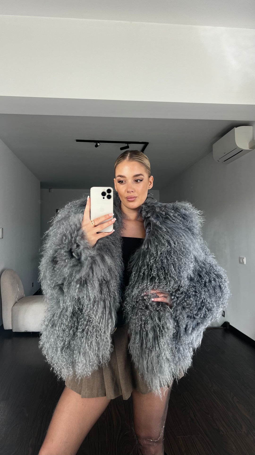 MONGOLIAN STEEL GREY